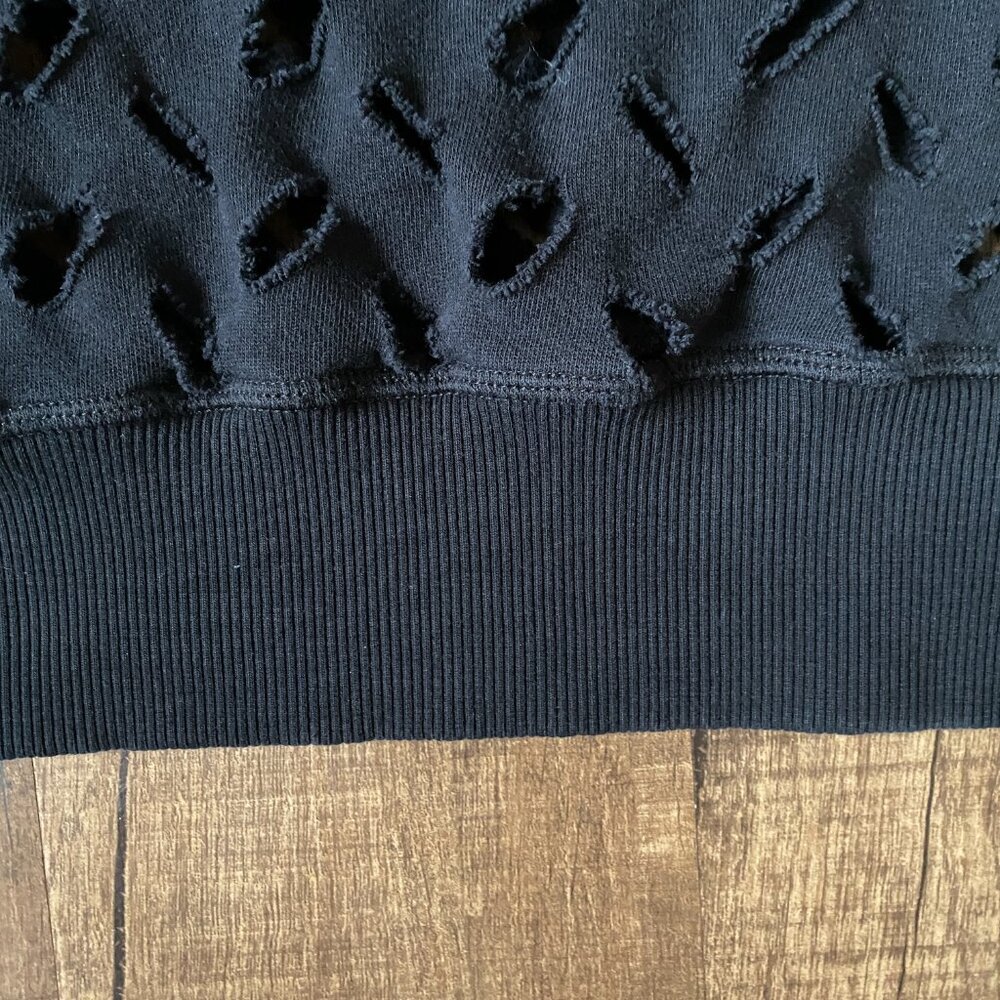 Vivienne Westwood Anglomania Sweatshirt "WE ARE NOT DISPOSABLE" in Black, XL - Picture 10 of 13